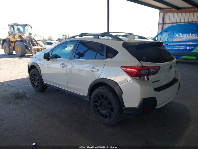Subaru na 2021 JF2GTHNC5M8274200 Image 3