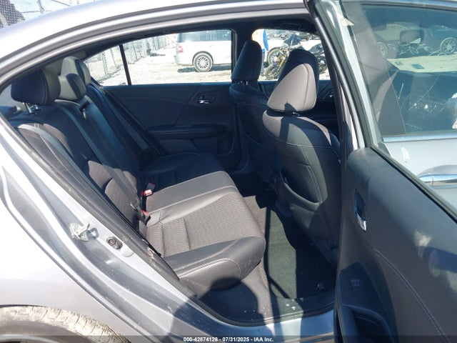1HGCR2F56HA145729 Honda k24w1