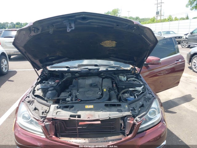 Aukcja sprzedaży 2015 Mercedes-benz C 250, vin: WDDGJ4HB5FG355812, numer aukcji: 42874132