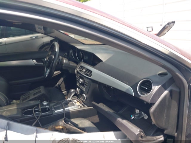 Aukcja sprzedaży 2015 Mercedes-benz C 250, vin: WDDGJ4HB5FG355812, numer aukcji: 42874132