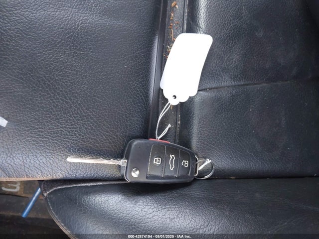 2018 AUDI A3 WAUB8GFF4J1071071 Photo 10