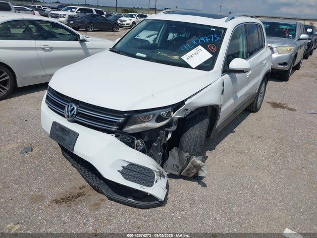 WVGRV7AX2HK006195 Volkswagen 2.0 tsi