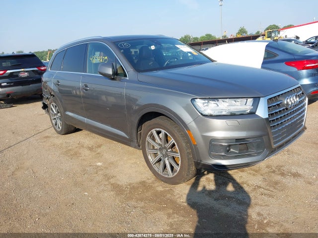 2017 AUDI Q7 WA1VAAF79HD017651 Photo 0