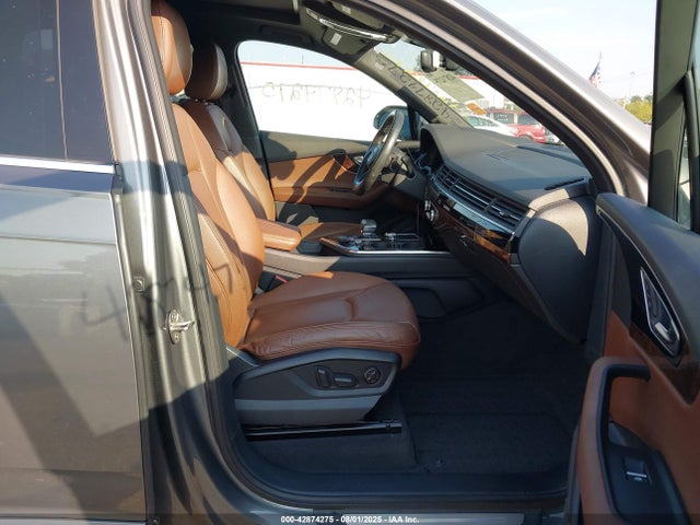 2017 AUDI Q7 WA1VAAF79HD017651 Photo 4
