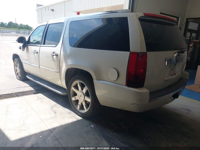 2013 CADILLAC ESCALADE ESV 1GYS4HEF3DR300443 Photo 2