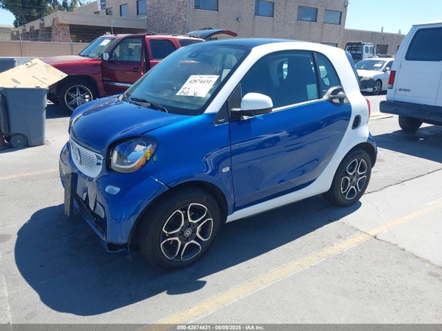 Smart M780 2018 WMEFJ9BA6JK309366 Image 2