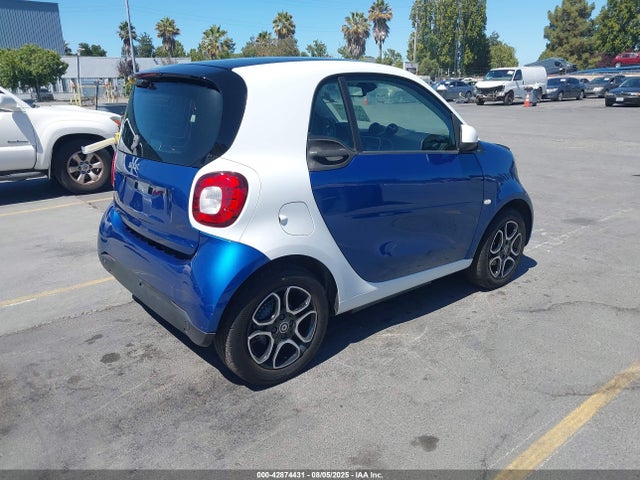 Smart M780 2018 WMEFJ9BA6JK309366 Image 4
