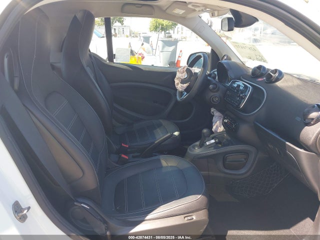 Smart M780 2018 WMEFJ9BA6JK309366 Image 5