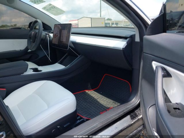 2020 TESLA MODEL 3 5YJ3E1EA3LF793127 Photo 4