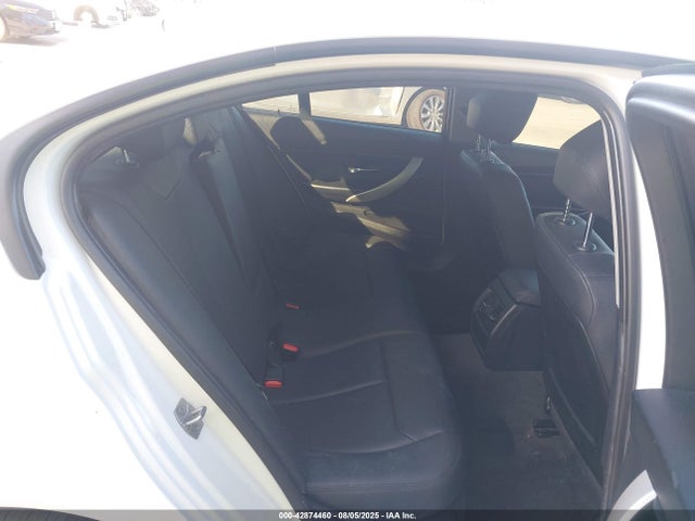 WBA8E1G53HNU14090 BMW 2017