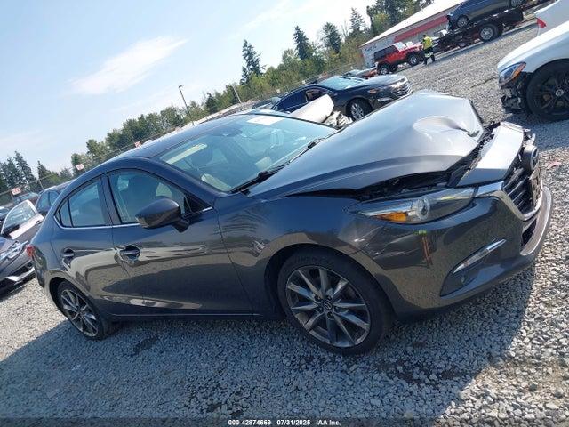 3MZBN1W36JM264322 Mazda py