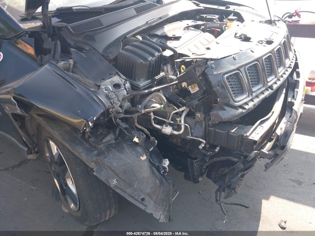 Jeep 2018 2018 3C4NJDDBXJT146013 Image 6