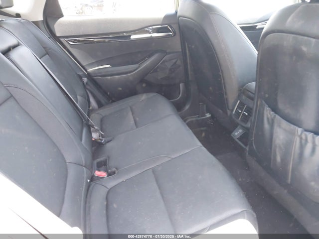 KNDER2AA9R7638881 KIA nu mpi