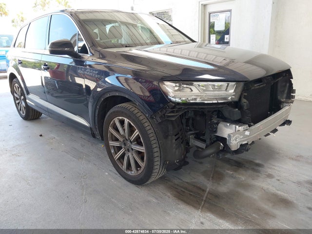 2017 AUDI Q7 WA1LHAF70HD039461 Photo 0