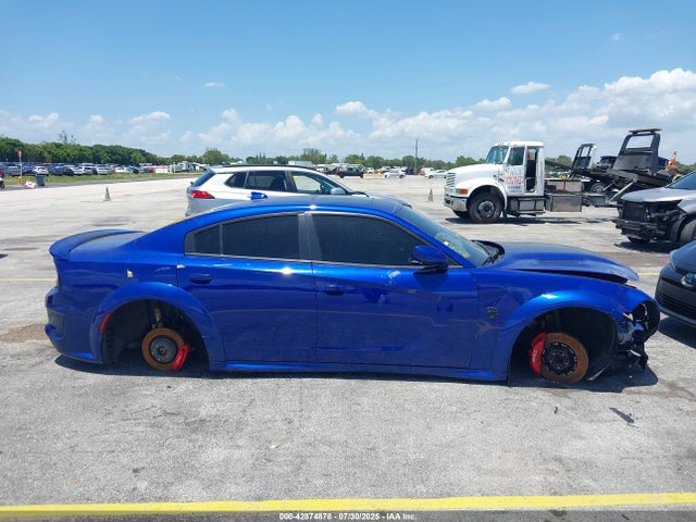 42874878 :رقم المزاد ، 2C3CDXL93NH101979 vin ، 2022 Dodge Charger Srt Hellcat Redeye Widebody مزاد بيع