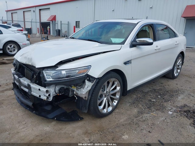 Ford Taurus 2015 1FAHP2F81FG122475 Image 2