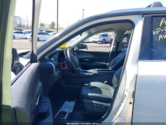 Toyota t24a-fts 2024 5TDAAAB52RS014539 Image 19