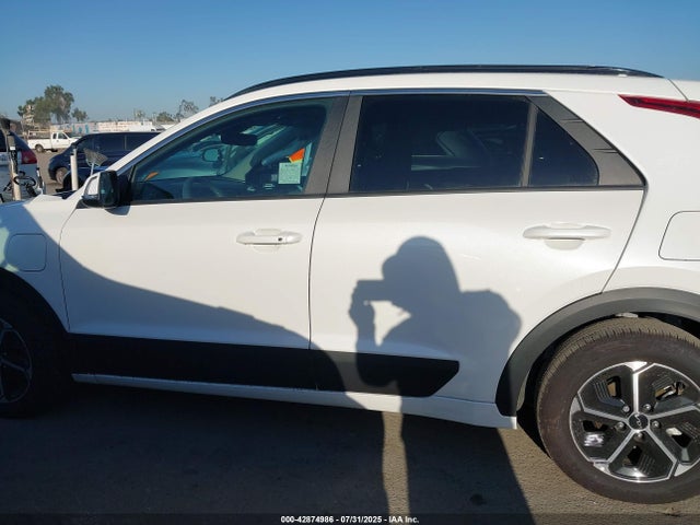 KIA Niro Plug-in Hybrid Ex 2025 KNDCS3LF7S5231590 Image 15