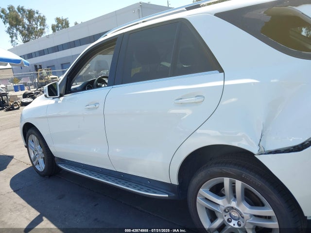 Mercedes-Benz 2015 2015 4JGDA5JB2FA529220 Image 14