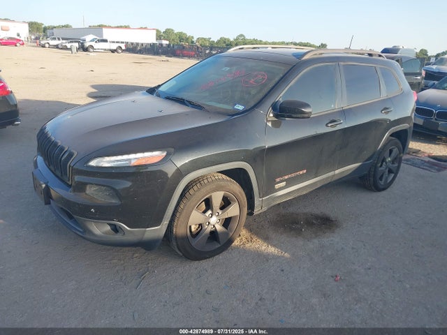 1C4PJLCB0GW346406 Jeep Cherokee