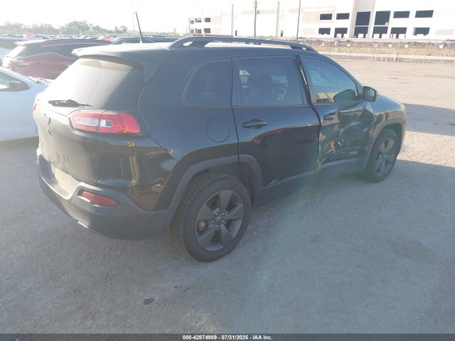 1C4PJLCB0GW346406 Jeep Cherokee