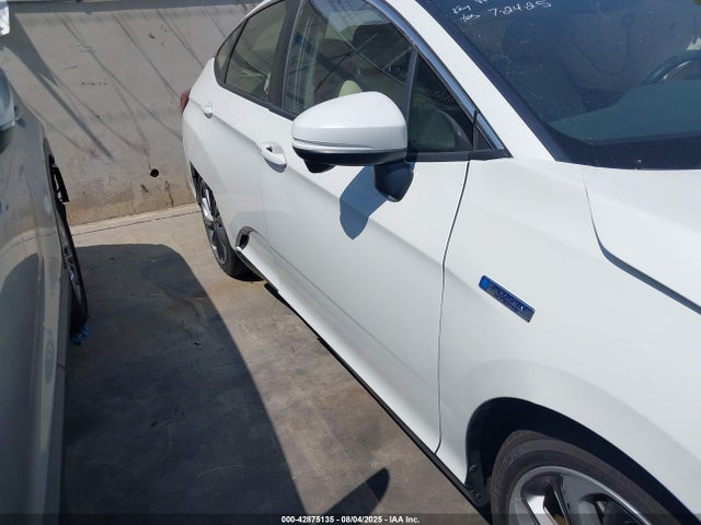 JHMZC5F10KC000110 Honda leb3(h4)