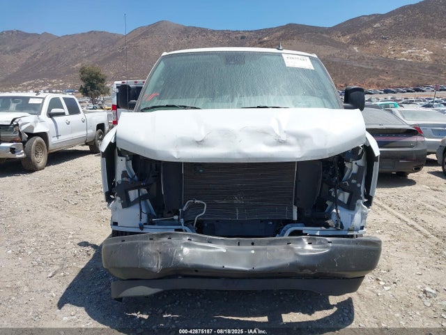 1GCWGAF78R1140501 Chevrolet l8t