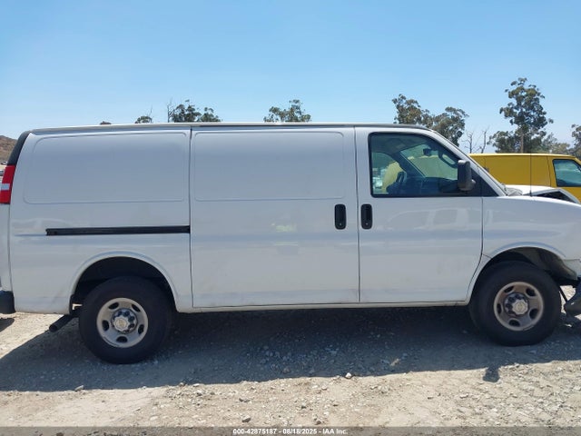 1GCWGAF78R1140501 Chevrolet l8t