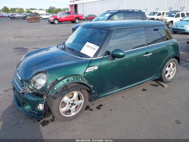 2011 MINI COOPER WMWSU3C58BT091720 Photo 1