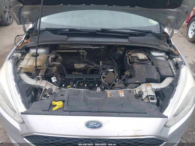 Ford Focus 2015 1FADP3K26FL223153 Image 10