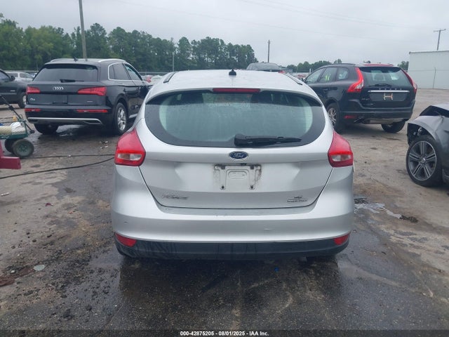 Ford Focus 2015 1FADP3K26FL223153 Image 16