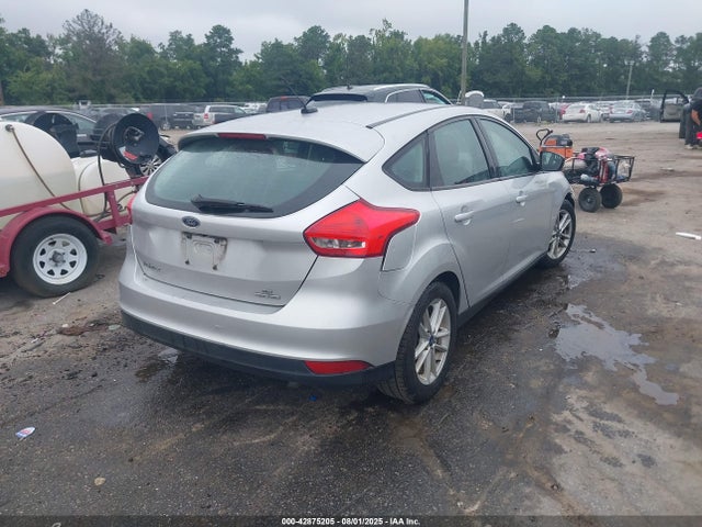 Ford Focus 2015 1FADP3K26FL223153 Image 4
