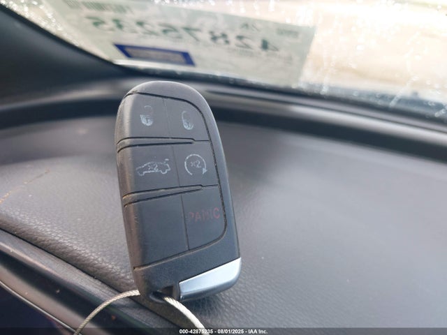 Chrysler 200 2015 1C3CCCBB8FN500699 Image 11