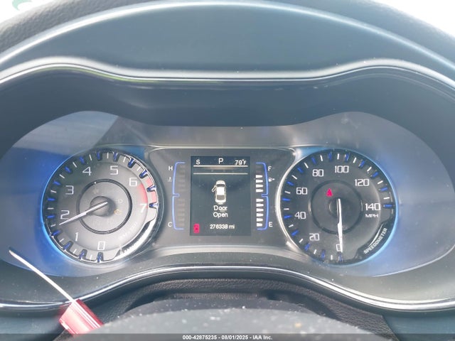 Chrysler 200 2015 1C3CCCBB8FN500699 Image 7