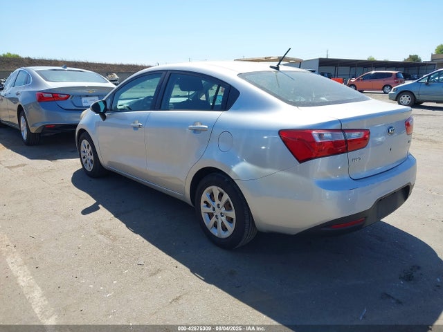 KIA dohc gamma 2015 KNADM4A31F6528042 Image 3