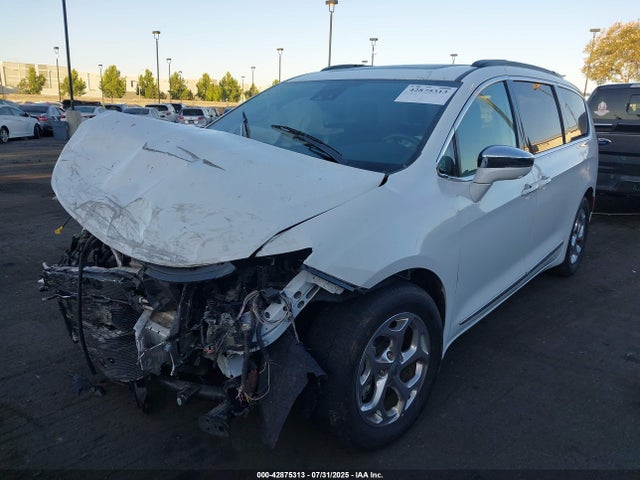 Chrysler 2022 2022 2C4RC1GG4NR114846 Image 2
