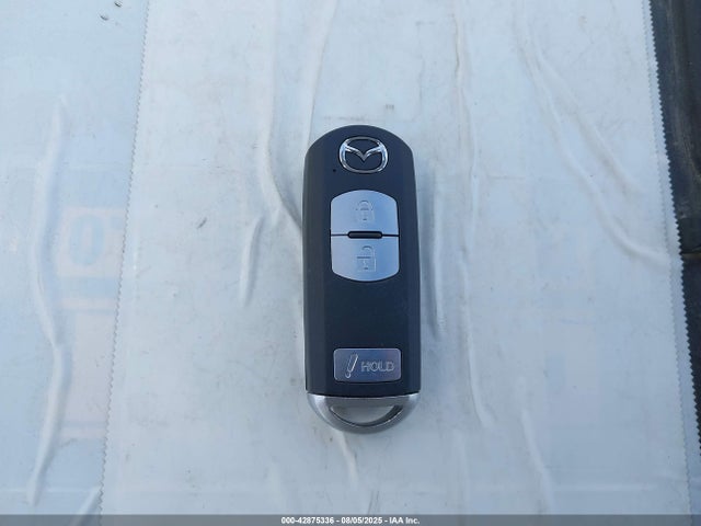 JM1BM1L70F1238137 Mazda pe