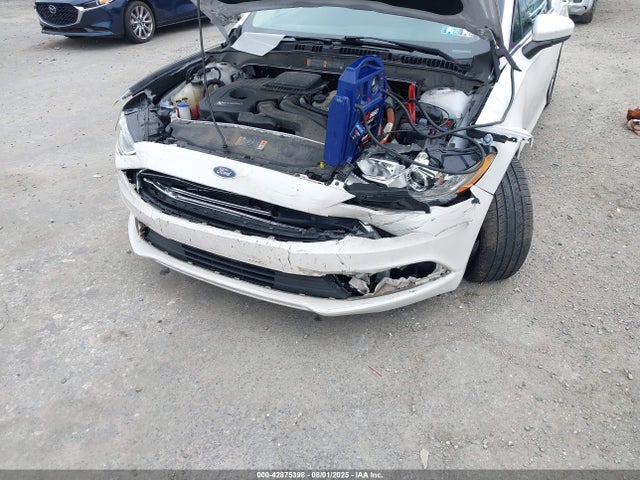 3FA6P0LU0JR157278 Ford 2.0l 4v atk hev