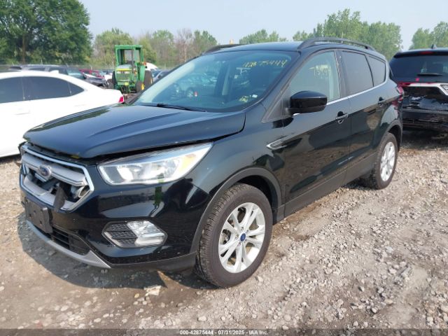 2018 FORD ESCAPE 1FMCU9GD0JUB99197 Photo 1