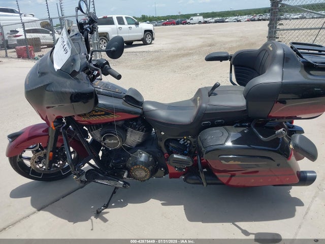 INDIAN MOTORCYCLE CO. 2024 2024 56KTKEBB9R3430392 Image 14