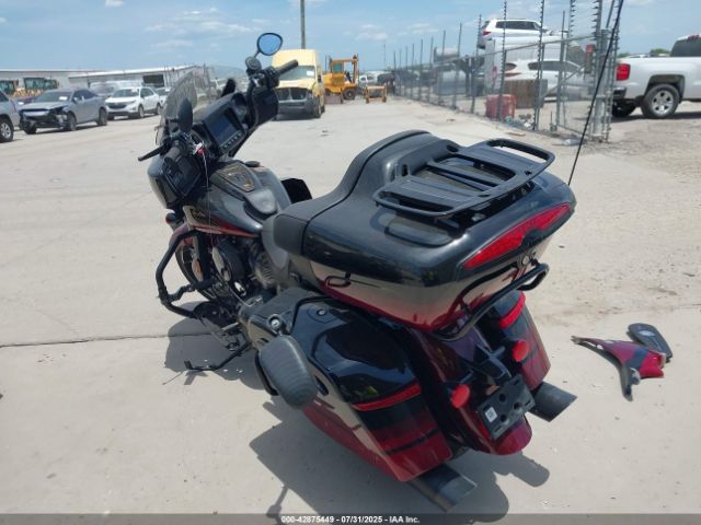 2024 INDIAN MOTORCYCLE CO. ROADMASTER 56KTKEBB9R3430392 Photo 2