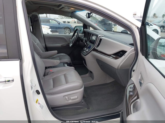 Toyota 2gr-fks 2015 5TDYK3DC5FS683080 Image 5