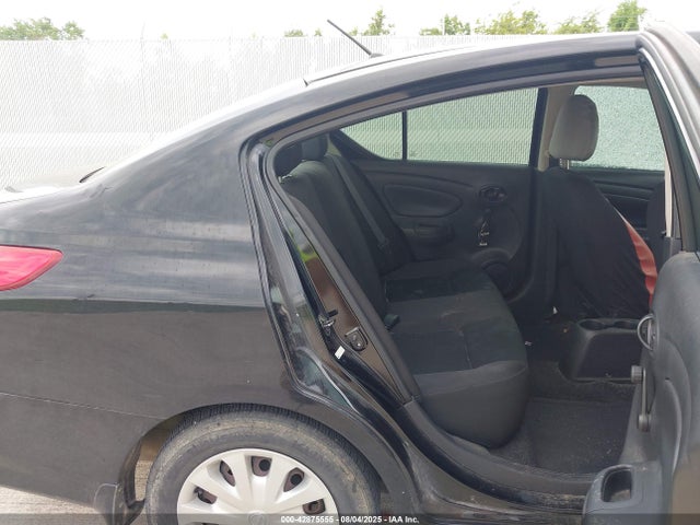 3N1CN7AP4JL853480 Nissan 2018