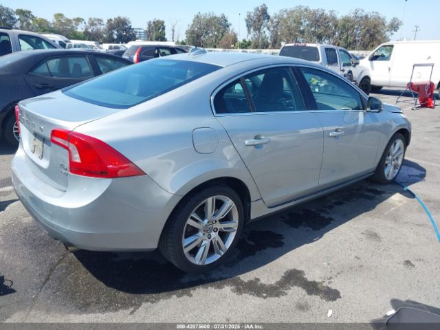 2011 VOLVO S60 YV1902FH9B2013864 Photo 3