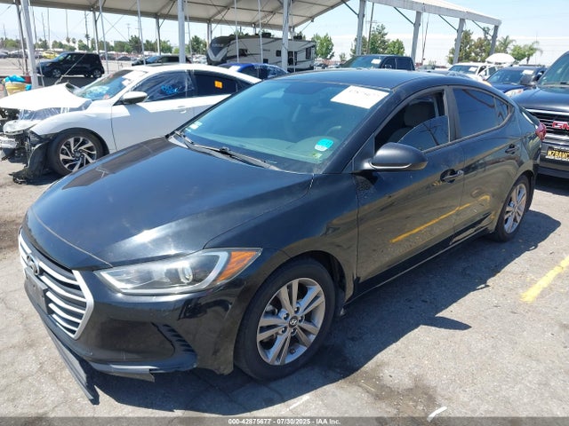 KMHD84LF0HU425977 Hyundai 2017