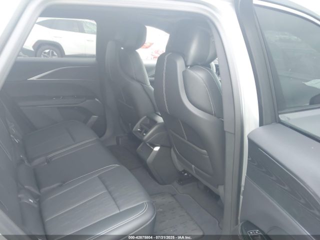 2025 CADILLAC LYRIQ 1GYKPNRK2SZ308656 Photo 7