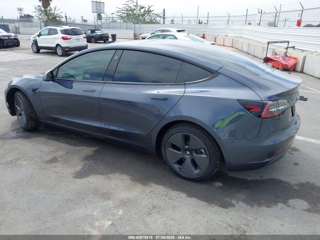 Tesla 2022 2022 5YJ3E1EB2NF273156 Image 3