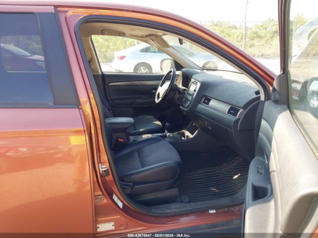 2015 MITSUBISHI OUTLANDER JA4AZ3A32FZ006854 Photo 4