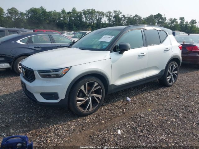 2019 VOLVO XC40 YV4162UM6K2119283 Photo 1