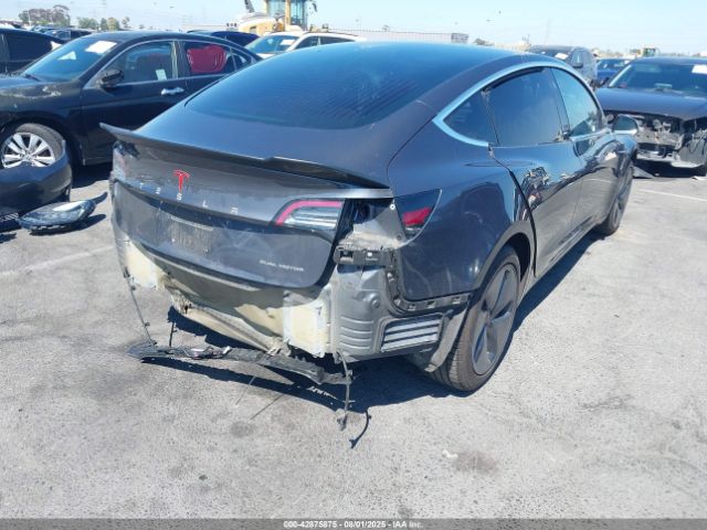 2018 TESLA MODEL 3 5YJ3E1EB2JF077177 Photo 3